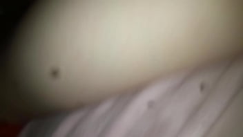 Sexo anal amateur por dinero a adolecente de culo estrecho