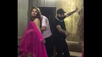 Sexy mujra