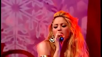 Shakira famosas xxx