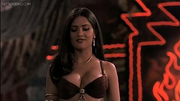 Salma hayek nipples