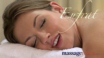 Massage room video porno lesbianas rubias