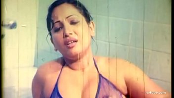 9 songs movie sex scene